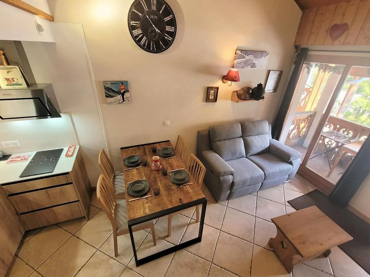 Appartement Renove 2 Pieces + Mezzanine, Centre Les Gets, Parking - Fr-1-598-77 Daire