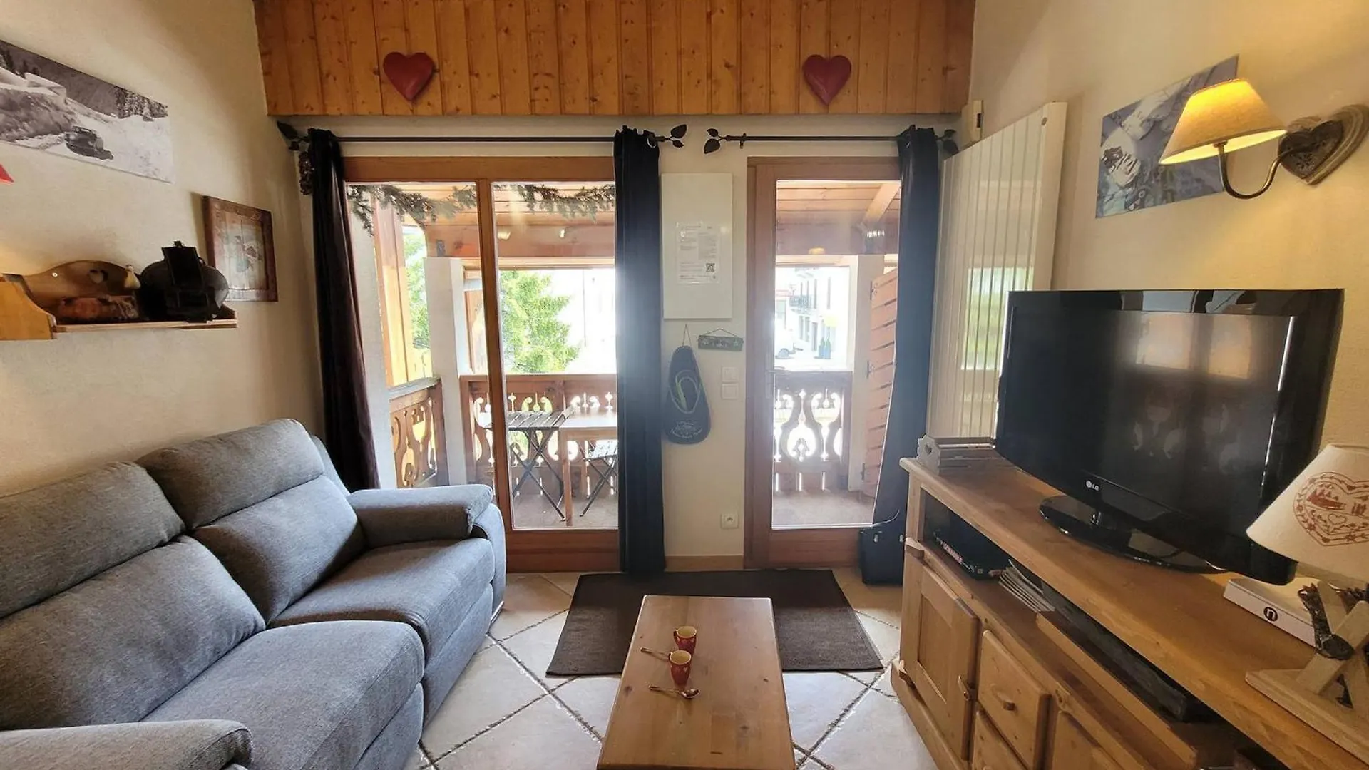 Appartement Renove 2 Pieces + Mezzanine, Centre Les Gets, Parking - Fr-1-598-77 0*,  Fransa